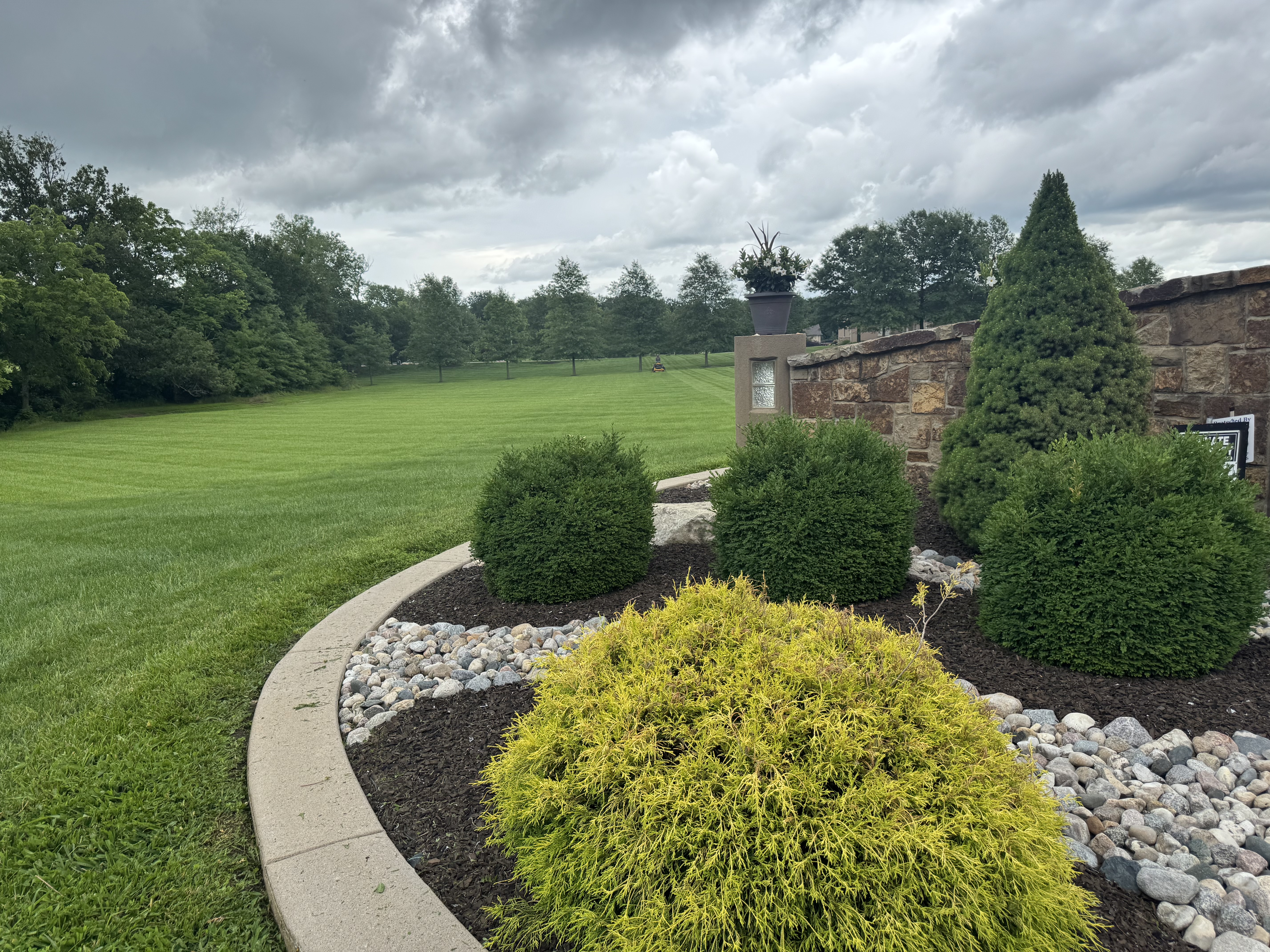 Commercial landscaping service