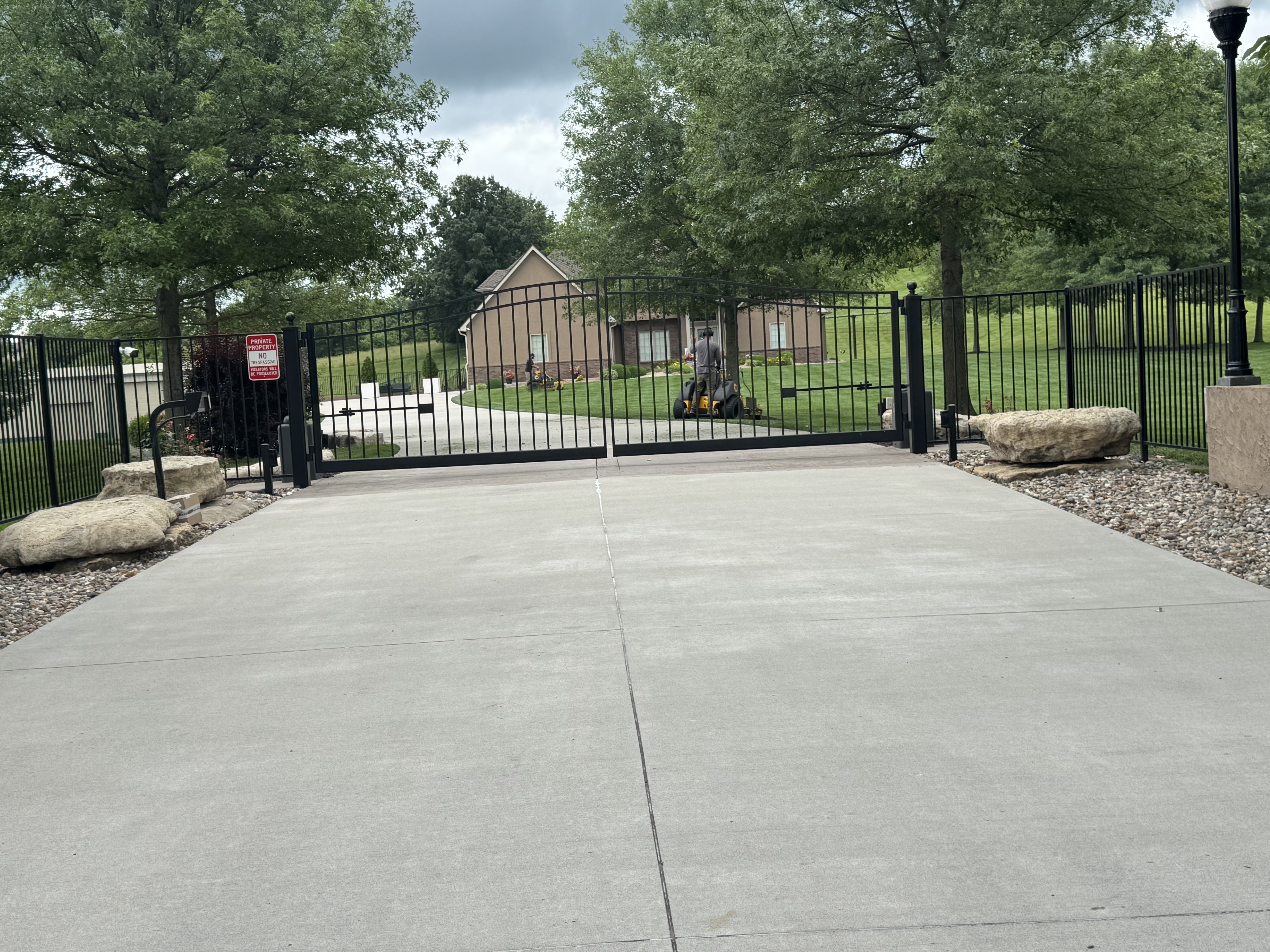 Landscape maintenance service